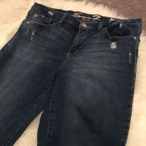 7 stretchy ankle skinny jeans